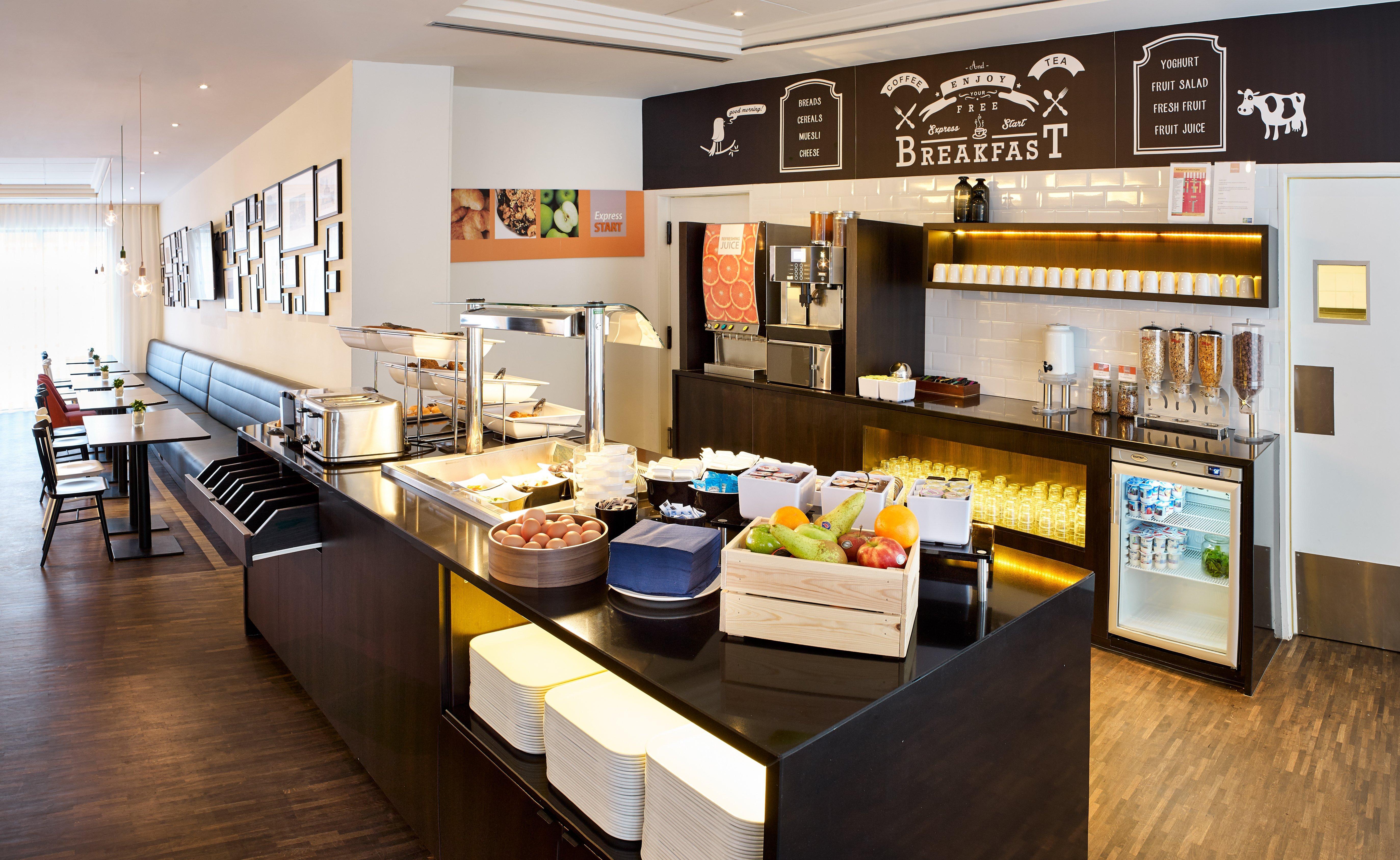 Holiday Inn Express Hasselt By Ihg Exterior foto